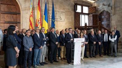Las entidades firmantes del manifiesto, en el Palau de la Generalitat.