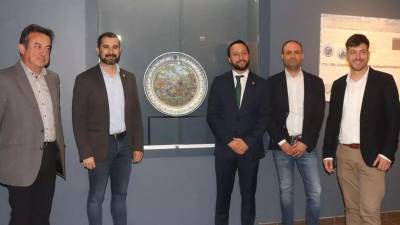 El Museo de la Cerámica ha acogido la inauguración del ciclo llamado La excelencia vuelve a casa, con la pieza La Matanza de los Inocentes.