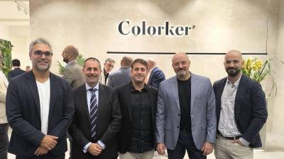$!Colorker.