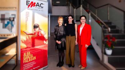 $!Alba Garcia, con Emi y Nuria Boix en la sede de Emac Grupo en Quart de Poblet.