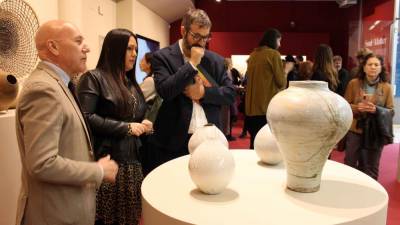 El Centre de Artesania de la Comunitat Valenciana acoge una muestra de obras expuestas en la Bienal Internacional de Cheongju