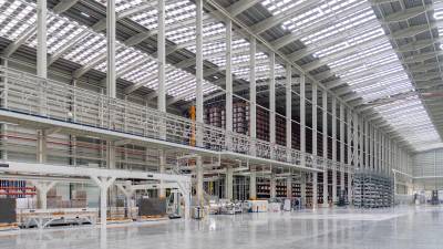 Porcelanosa supera los 100 millones de EBITDA y eleva un 18,6 % su inversión industrial y comercial.