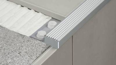 $!Novopeldaño 4 Aluminio.