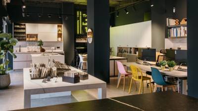 $!118 Studio ‘reescribe’ su estudio y showroom en Barcelona