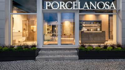 $!Showroom Porcelanosa Cascais.