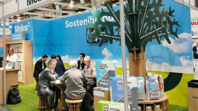 $!Detalle de la vistosa puesta en escena de la compañía en el certamen en Feria Valencia.