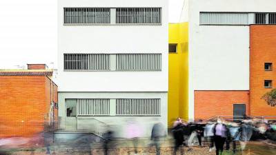 $!Explosión de color en arquitectura con piezas cerámicas de pequeño formato