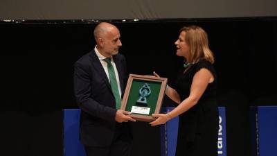 $!Entrega de uno de los premios Empresa del Año, en la edición de 2022. / GABRIEL UTIEL