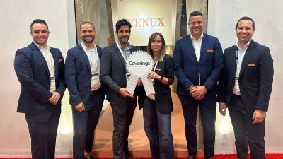 El equipo de Venux en Coverings 2025.