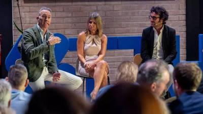Quique Calabuig, Ángela Pérez y Ricardo Orts, durante la presentación de Victory by THH.