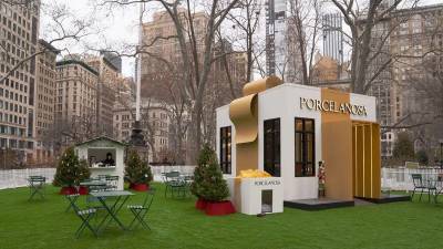 Porcelanosa Christmas Village.