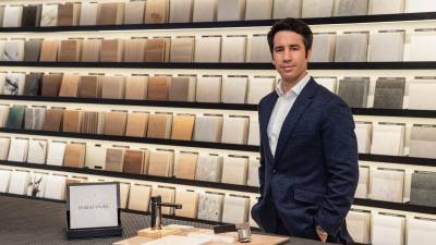 El gerente de Porcelanosa Catalunya, Pedro Marchante.