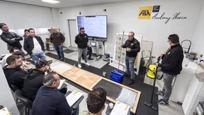 $!Fila Academy reúne a profesionales de toda España en la primera jornada de formación técnica del año