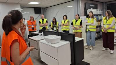 $!Una de las visitas de los almacenes adheridos a BdB.