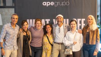 El ‘photocall’ de la fiesta de APE Grupo en Bolonia.