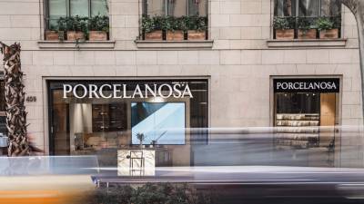 $!Fachada del showroom Porcelanosa Diagonal.