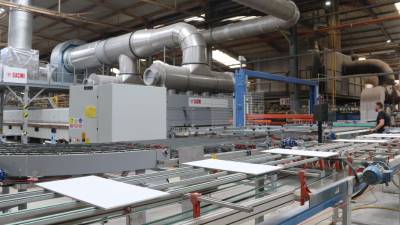 Radiografía del sector cerámico: más facturación, menos producción y rentabilidad a la baja