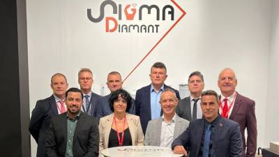 $!La delegación de Sigmadiamant en Bolonia.