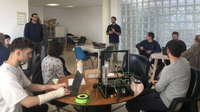 Zschimmer &amp; Schwarz participa en un team building solidario con Ayúdame 3D y dona ocho prótesis