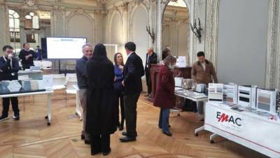 Imagen del evento de promoción de la cerámica española celebrado recientemente en el Instituto Cervantes de París.