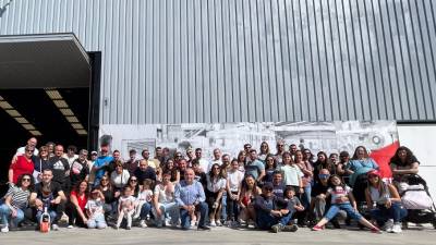 Imagen del Maincer’s Family Day celebrado en Onda (Castellón) con Paco Vigil, gerente de la empresa, al frente.