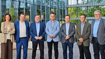 $!Representantes de las instituciones y asociaciones sectoriales que han estado presentes en la jornada.