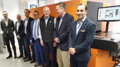 El CEO de EFI, Frank Pennisi, visita ITC-AICE y cede un equipo para potenciar la I+D+i
