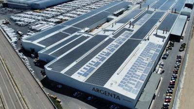 El azulejo de Castellón acelera sus inversiones en materia energética, logística y de producción