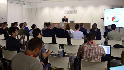 $!La rueda de prensa de Fernando Roig.