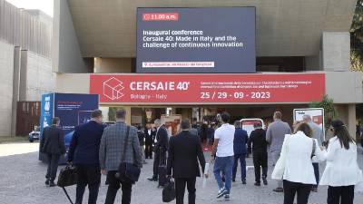Imagen del acceso principal de Cersaie.