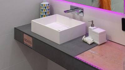 $!El soporte multifuncional es apto para la construcción de lavabos, estantes y muebles en cocinas y baños.