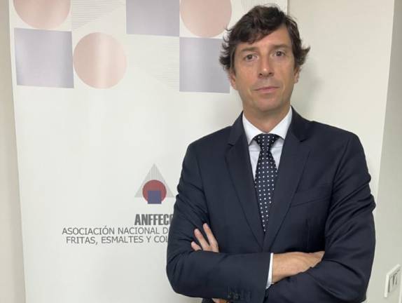 Anffecc alza la voz ante la parálisis del Gobierno