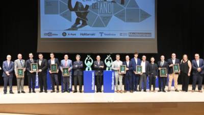Imagen de los premiados de la gala de los premios de la economía de Castellón.