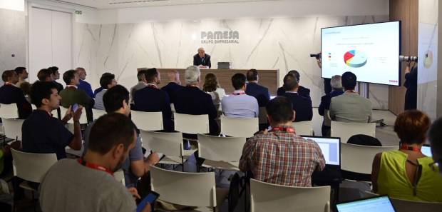$!La rueda de prensa de Fernando Roig.