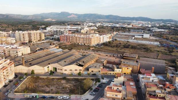 $!Vista aérea de la zona de la antigua fábrica Sanchis de l’Alcora. / Javier Nomdedeu