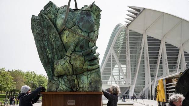 $!La «belleza rota» de las esculturas de Igor Mitoraj estremece a la Ciutat Arts i les Ciències de València