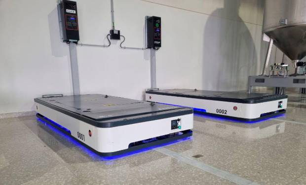 $!Con este sistema se minimizan los riesgos laborales por el movimiento manual de tambores.