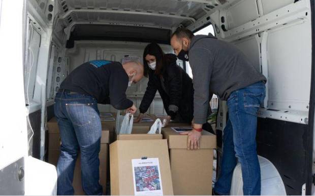 $!Hidrobox recopila material para colaborar con la Asociación de Ucranianos de Castellón