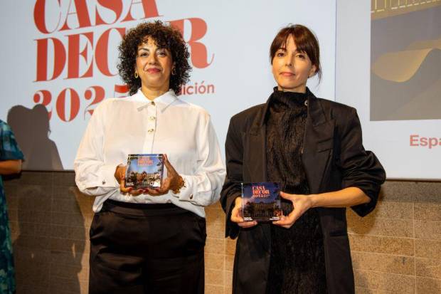 $!Gema Bonilla, directora de Márketing de Fenix; y Marta Alonso Yebra, de Mayice Estudio.