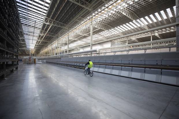 $!Una de las plantas de producción de Porcelanosa