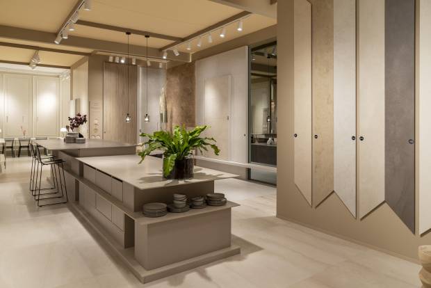 $!El estand de Colorker en Cersaie 2025.