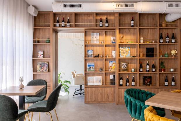 $!PrimeMax Bar &amp; Restaurant en Barcelona.