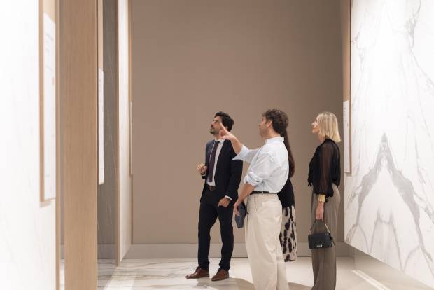 $!Venux estrena su showroom en Nules