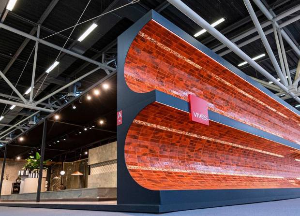 $!Vives recibe el premio al mejor estand de Cersaie 2022