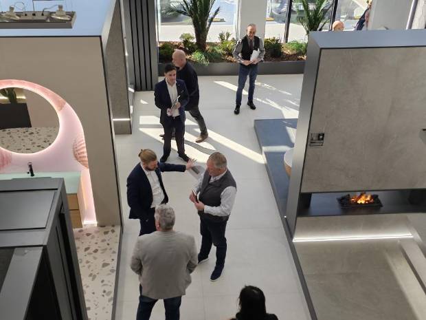 $!Cifre Cerámica, de At Home Together a Coverings 2023