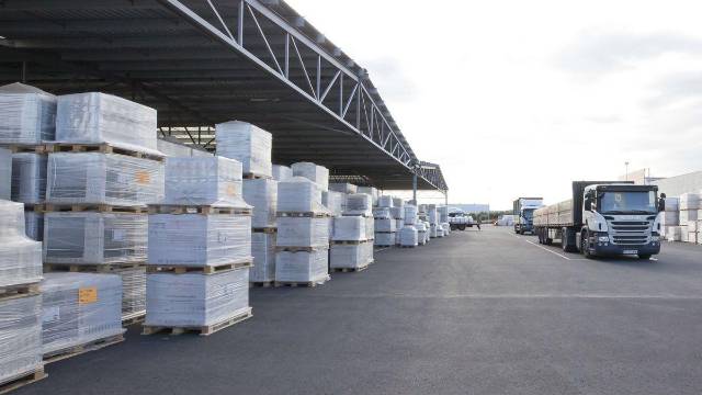 El azulejo trasladará en breve sus exigencias energéticas al Gobierno