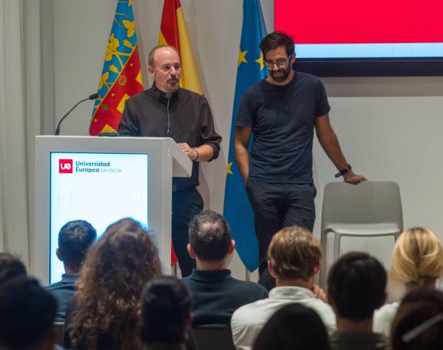 Galería de fotos | APE Grupo presenta en València las nuevas tendencias del hábitat
