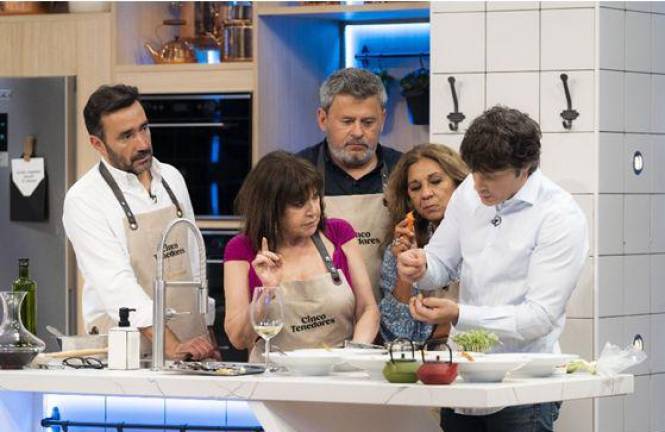 Miki Nadal y Juanma Castaño se retan en las cocinas de Techlam
