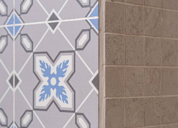 Galería de fotos | Once objetos de cerámica española reinventan en Milán el mundo del souvenir