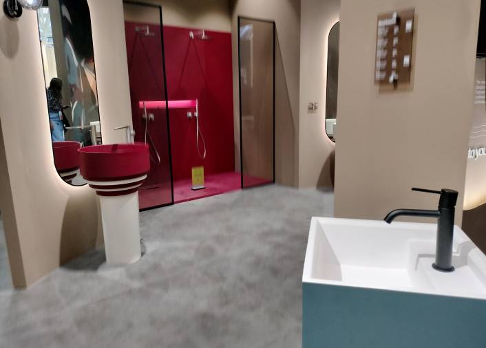Galería de fotos | TECE e Hidrobox, equipamiento de baño premium en Cersaie 2025